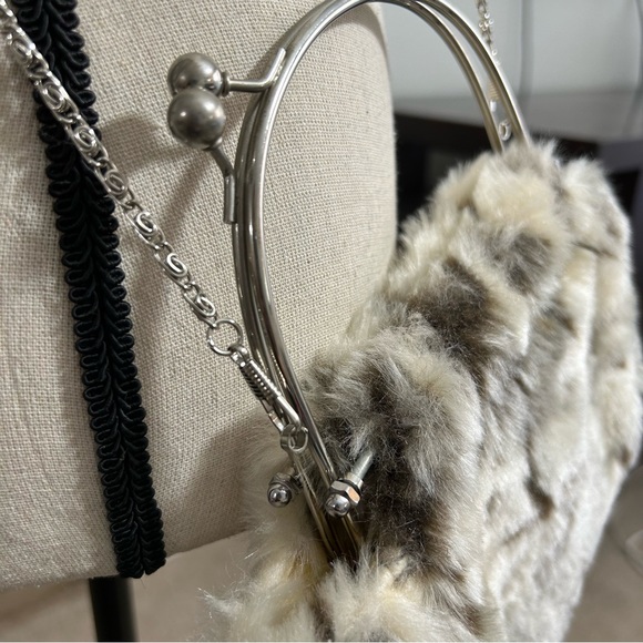 Adorable Faux Fur Mini Handbag Purse Asymmetrical Handle Silver Hardware Clean - Picture 6 of 15